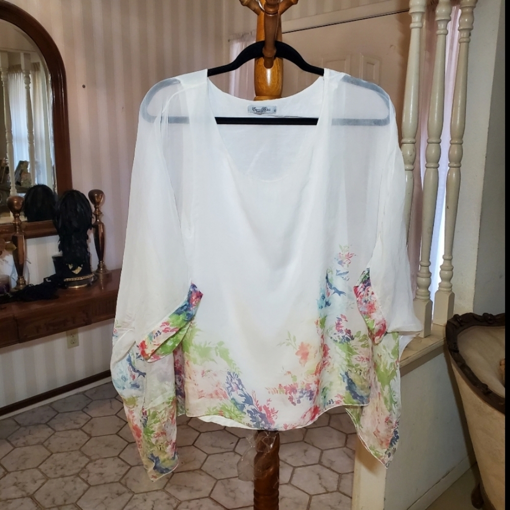 Elena Baldi Top/Shrug
